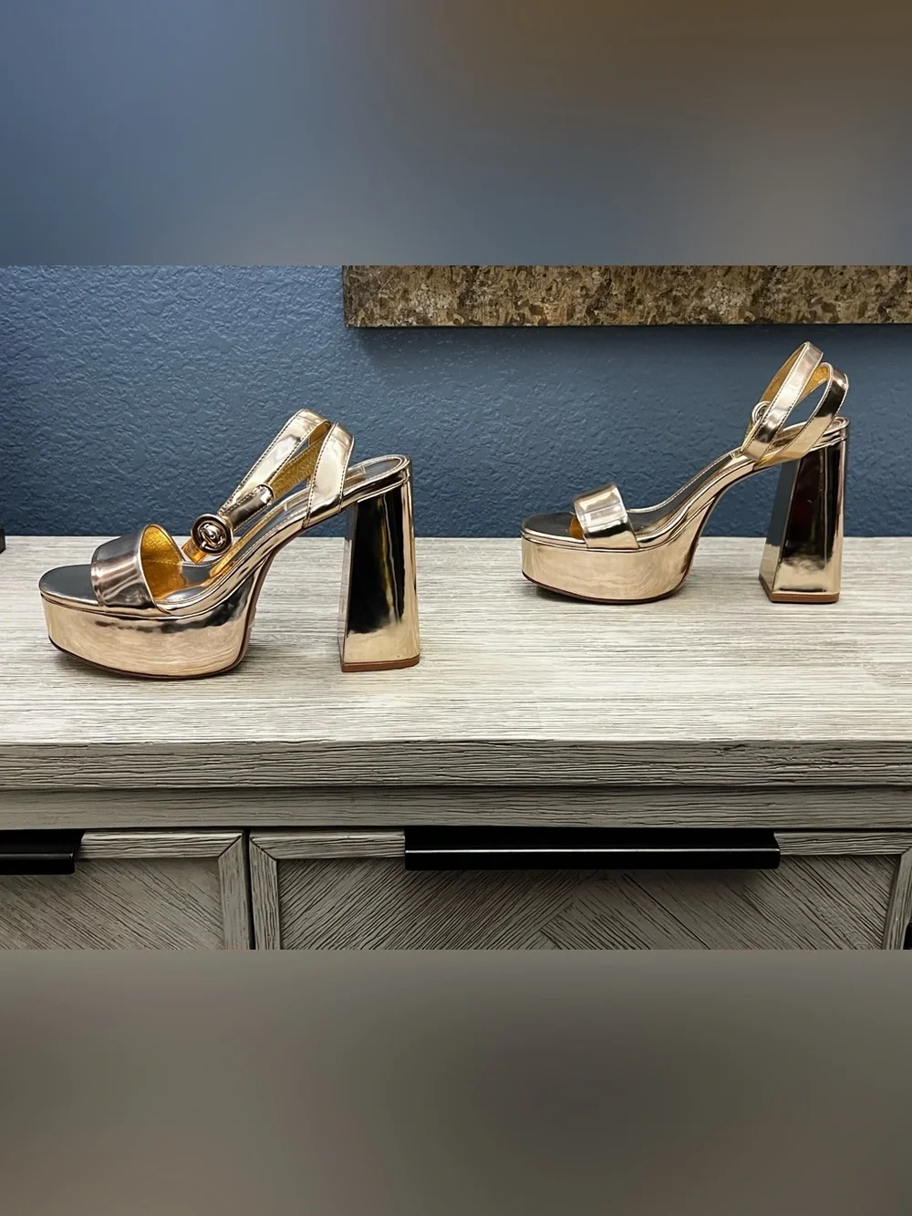 NEW!!! Larroude for LoveShackFancy Metallic Gold Platform Block Heel Sandals